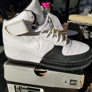 jordan fusion 12 taxi